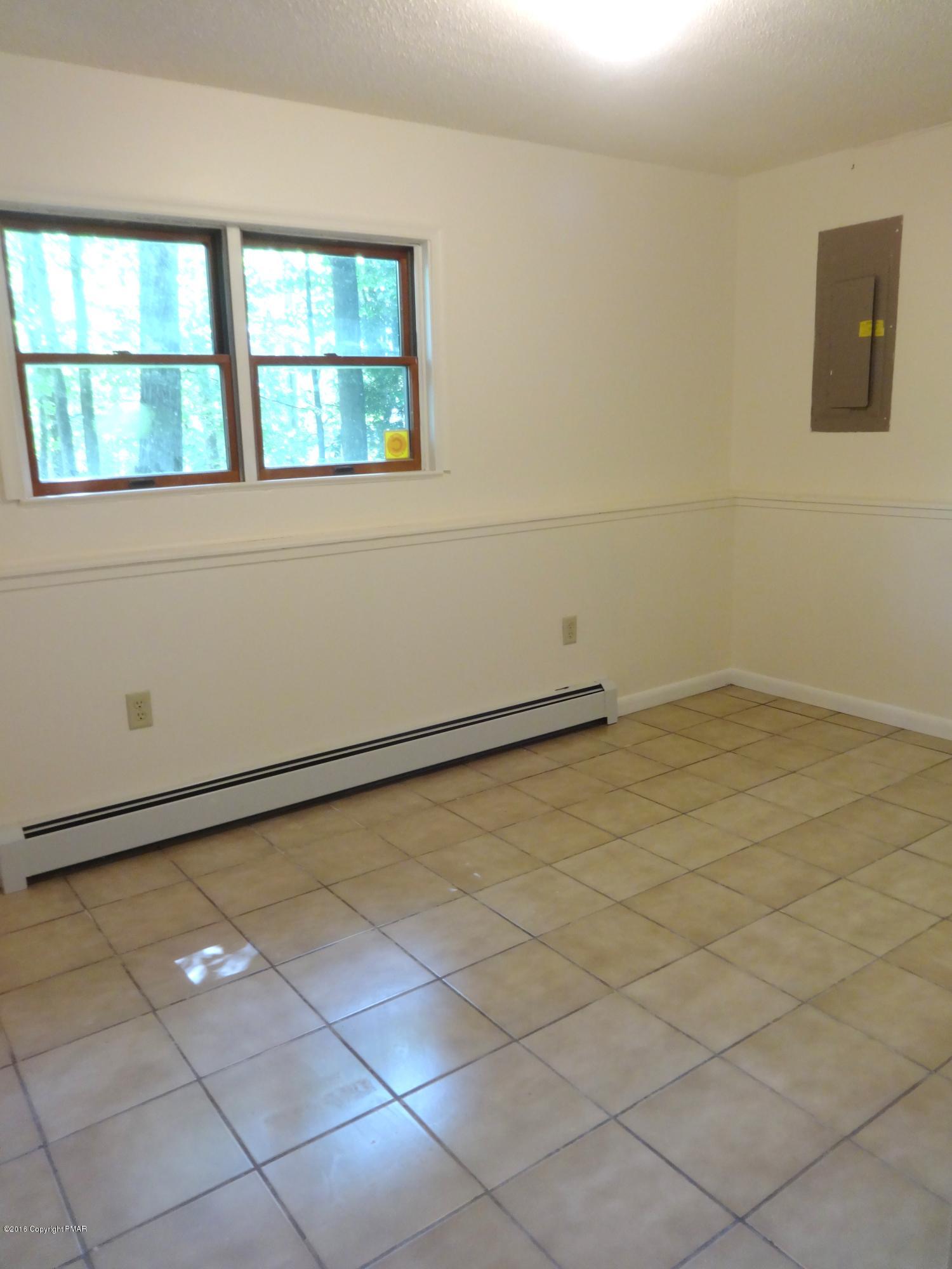 8142 Mayfair Road Tobyhanna, PA 18466 - Photo 13 of 27 office or 2nd family room