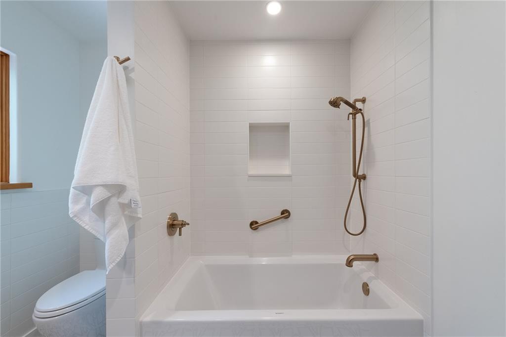 878 Barton Woods Road Northeast Atlanta, GA 30307 - Photo 44 of 75 Gallery Image 44