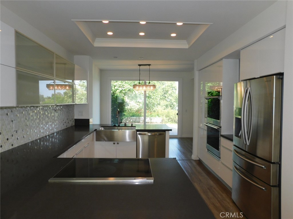 5 Lakefront Irvine, CA 92604 - Photo 11 of 33