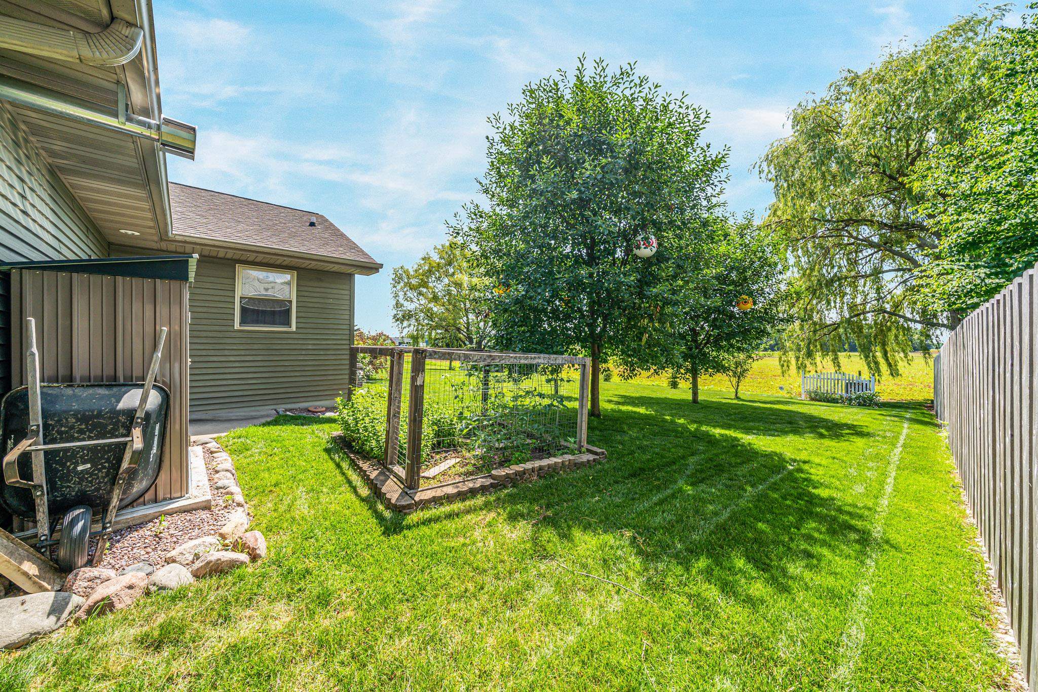 1108 Mistletoe Lane Winneconne, WI 54986 - Photo 33 of 46