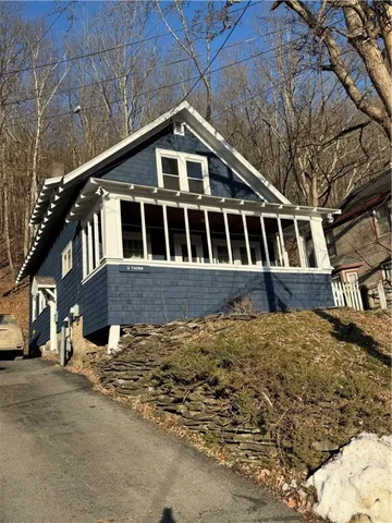 $2,000 | 6 Thorn Street, Oneonta, NY 13820