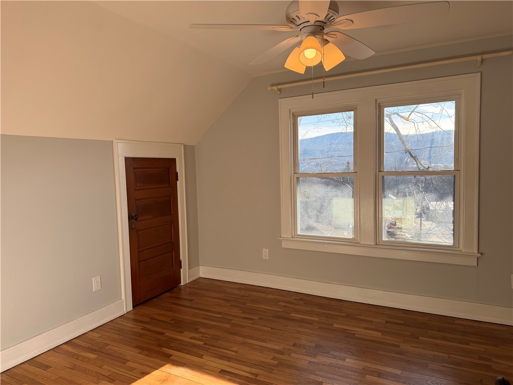 6 Thorn Street Oneonta, NY 13820 - Photo 16 of 18