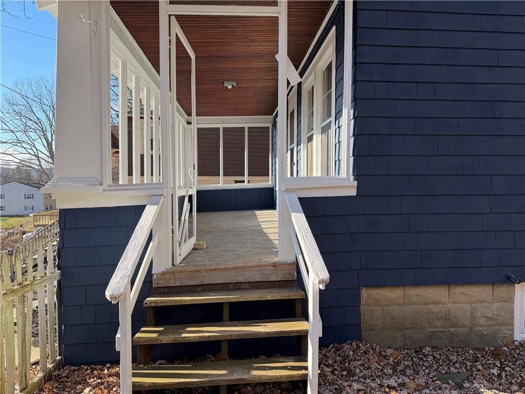 6 Thorn Street Oneonta, NY 13820 - Photo 3 of 18