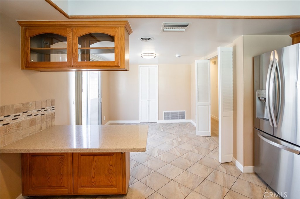 11801 Rexford Road Garden Grove, CA 92840 - Photo 7 of 28