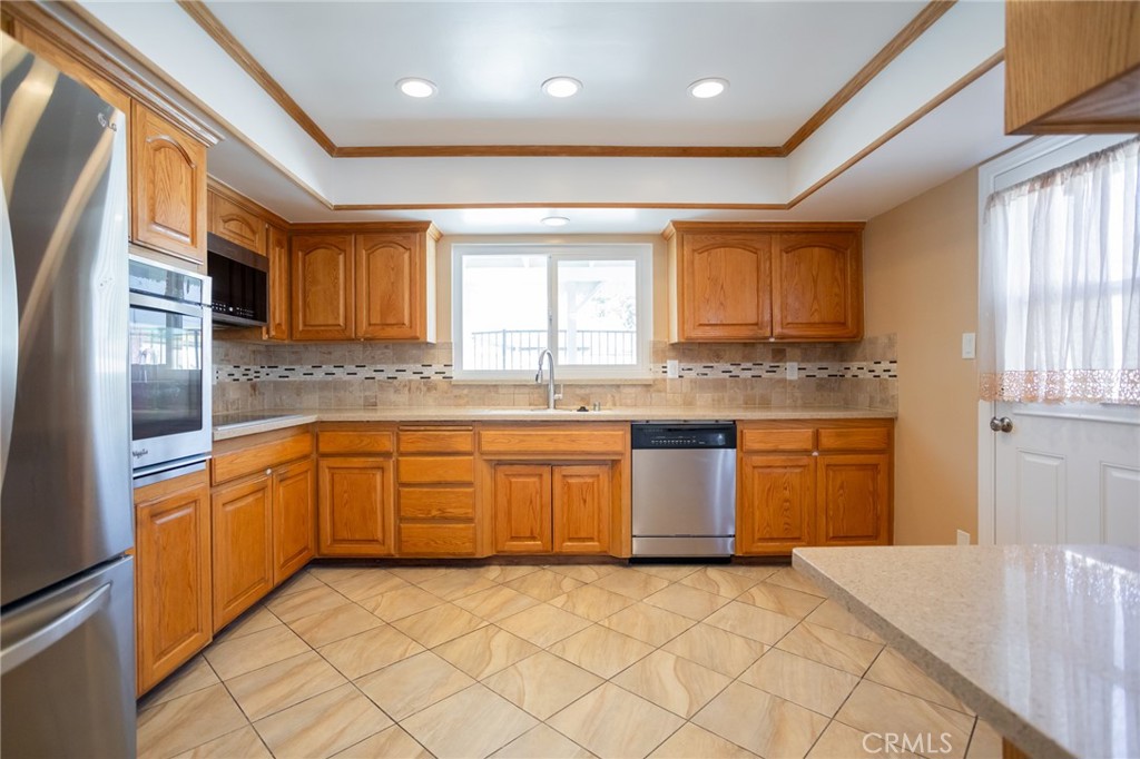 11801 Rexford Road Garden Grove, CA 92840 - Photo 9 of 28