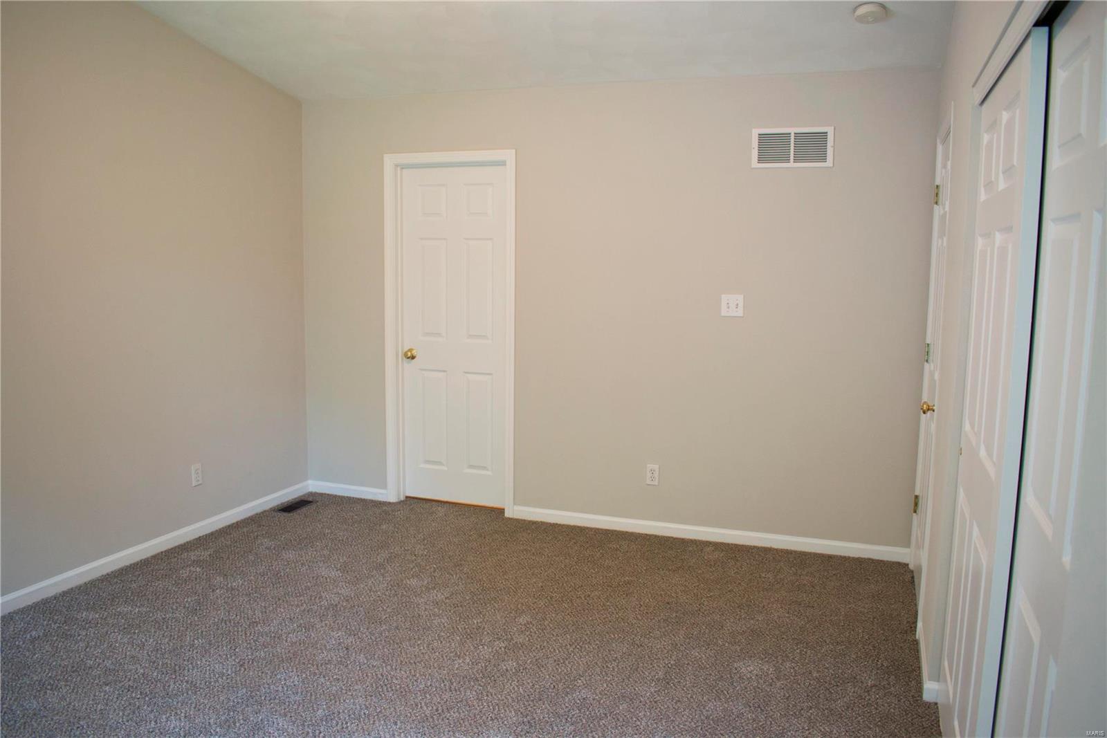 129 East Hunters Ridge Valmeyer, IL 62295 - Photo 22 of 51