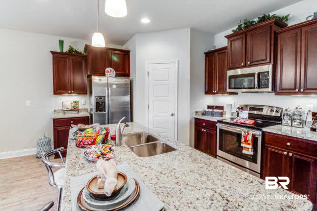 7837 Barrington Lane Daphne, AL 36526 - Photo 3 of 14