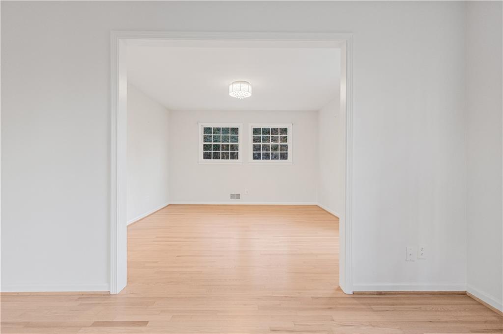 2713 Briarlake Road Northeast Atlanta, GA 30345 - Photo 18 of 49