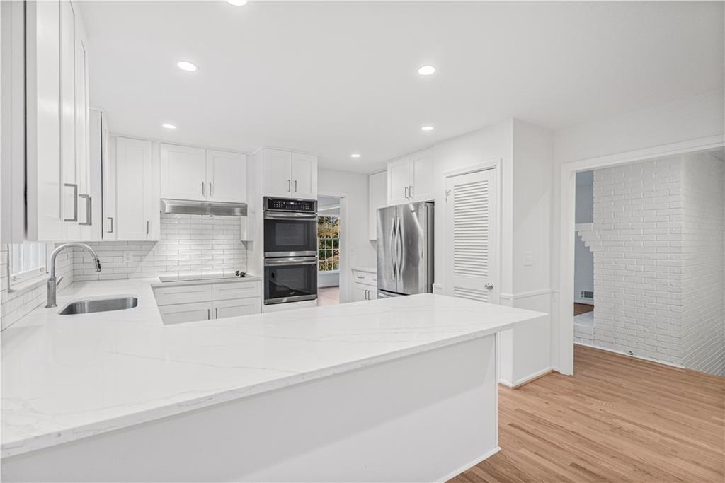 2713 Briarlake Road Northeast Atlanta, GA 30345 - Photo 8 of 49