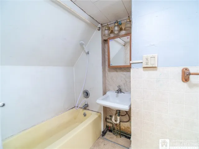 $49,900 | 17 Tew Street, Jamestown, NY 14701