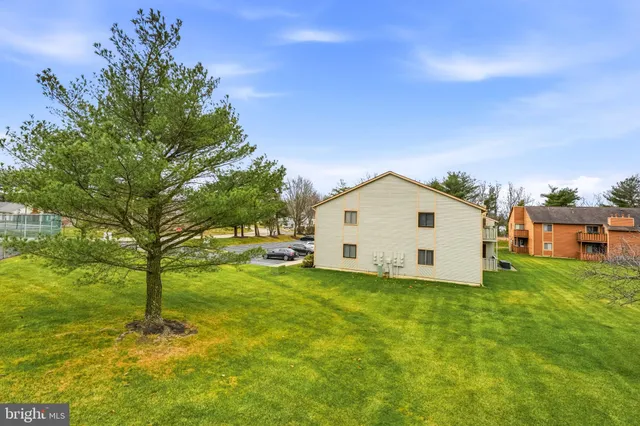 $2,000 | 1404 Woodhollow Drive, Marlton, NJ 08053