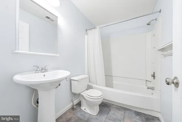 $2,000 | 1404 Woodhollow Drive, Marlton, NJ 08053