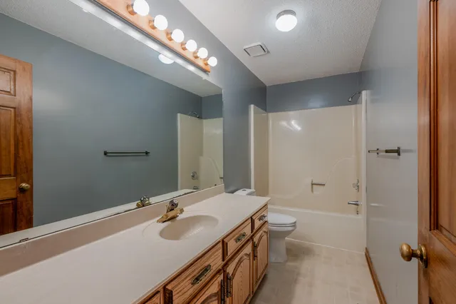 $320,000 | 187 US Grant Drive, Ringgold, GA 30736