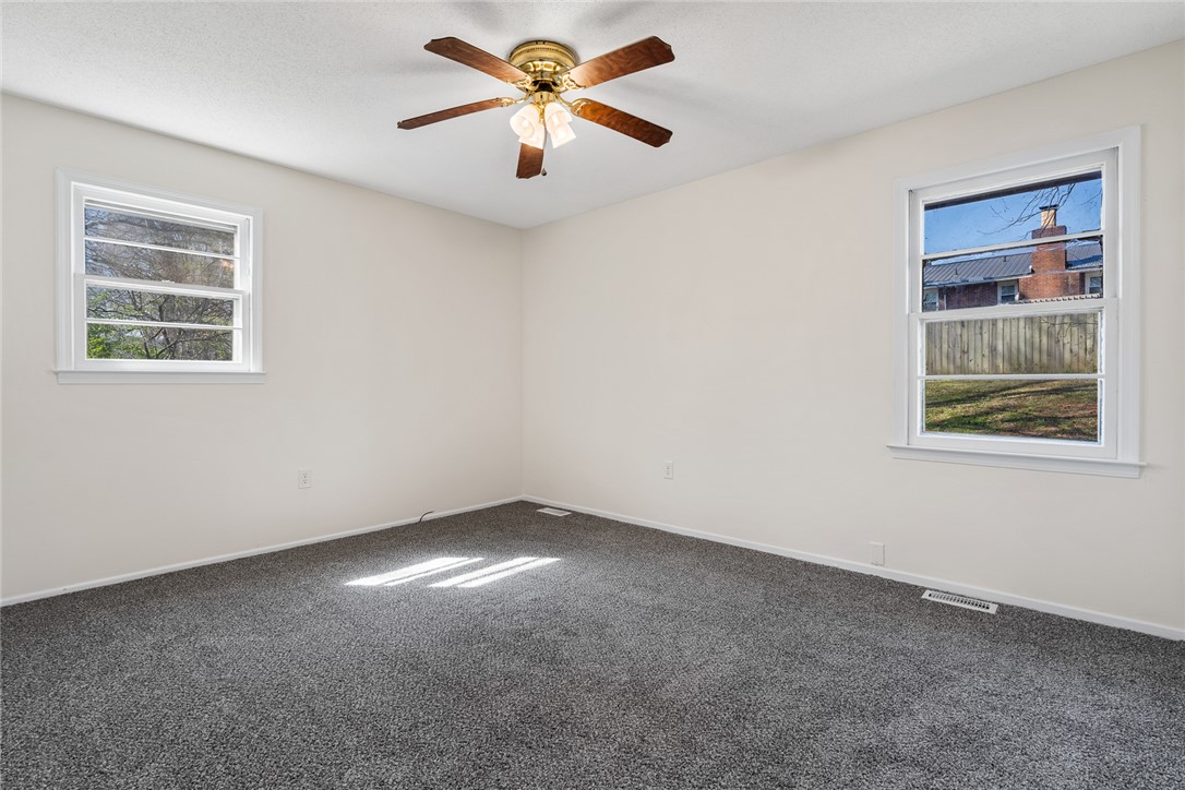 106 Ross Drive Starr, SC 29684 - Photo 14 of 32