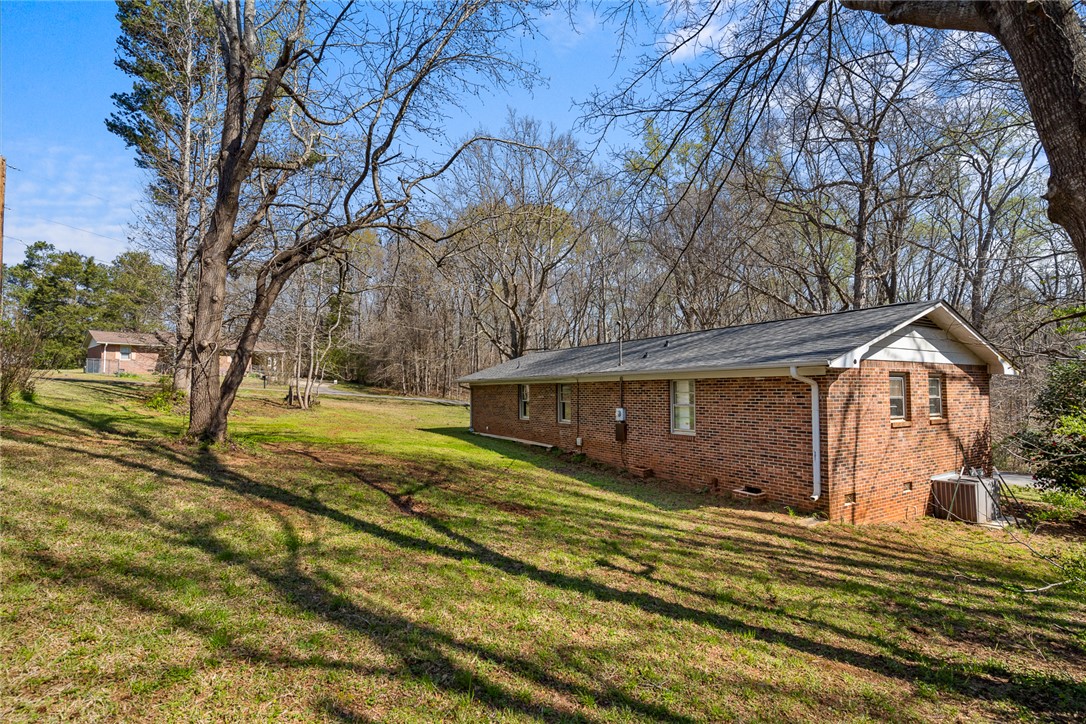 106 Ross Drive Starr, SC 29684 - Photo 25 of 32