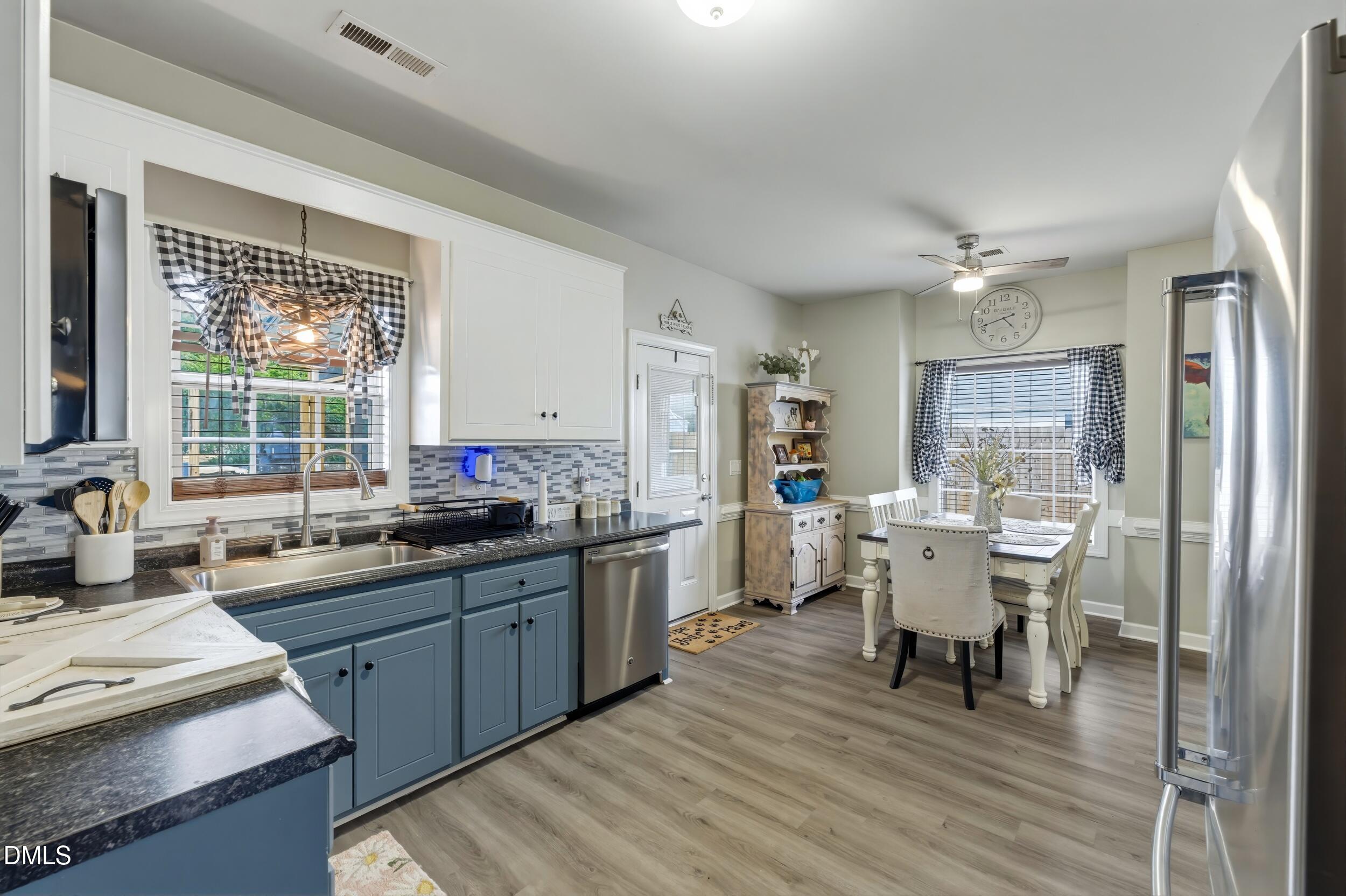 304 Sandy Knob Lane Rocky Mount, NC 27803 - Photo 8 of 27 Kitchen