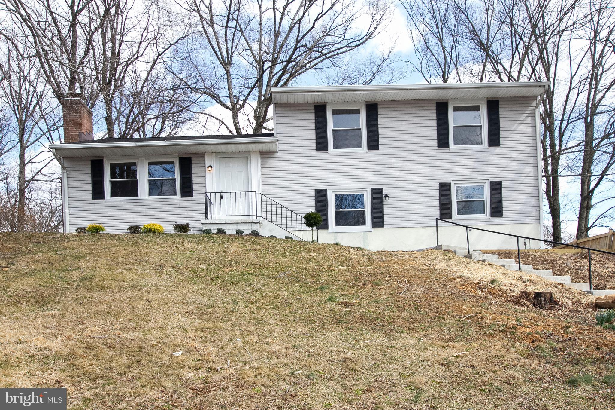 8727 Oakleigh Road Baltimore, MD 21234 - Photo 1 of 35 Front