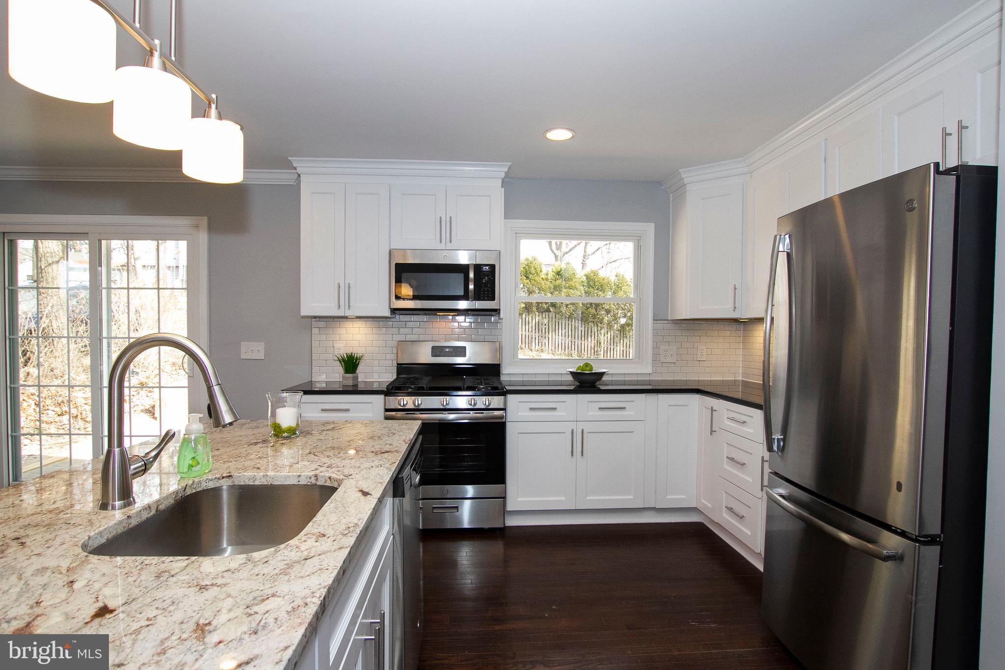 8727 Oakleigh Road Baltimore, MD 21234 - Photo 11 of 35 Gallery Image 11