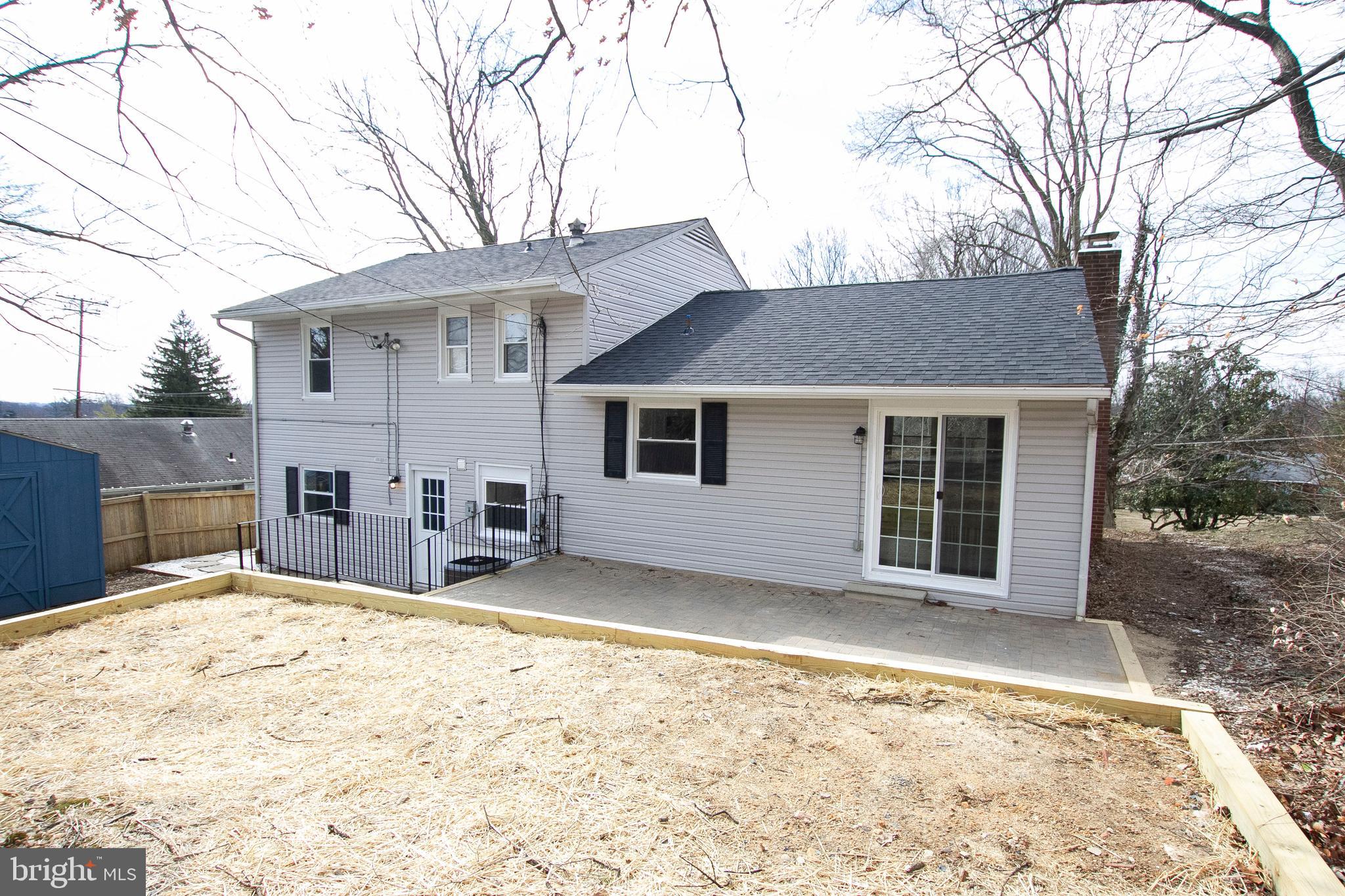 8727 Oakleigh Road Baltimore, MD 21234 - Photo 14 of 35 Rear