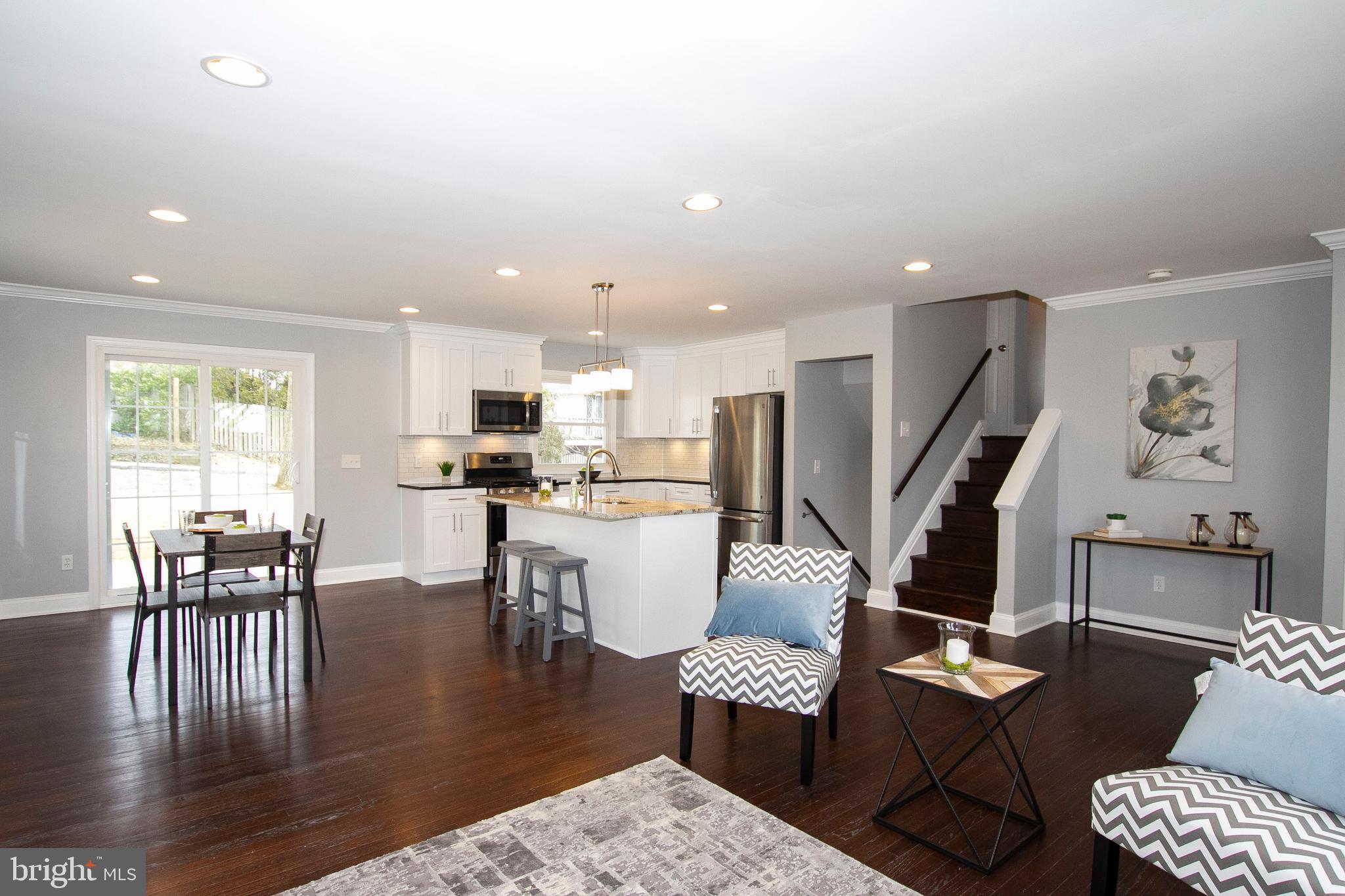 8727 Oakleigh Road Baltimore, MD 21234 - Photo 4 of 35 Gallery Image 4