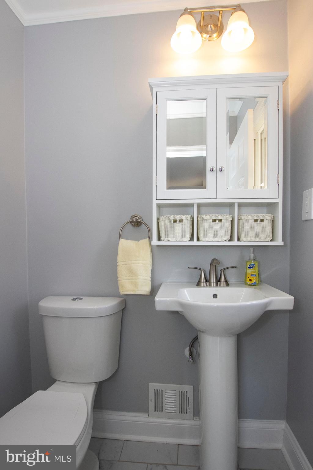 8727 Oakleigh Road Baltimore, MD 21234 - Photo 31 of 35 Gallery Image 31