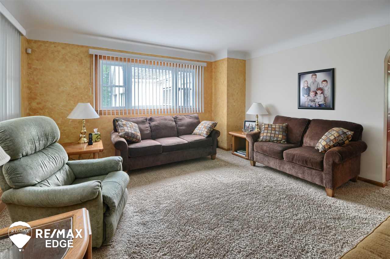 1348 East Mt Morris Road Mount Morris, MI 48458 - Photo 7 of 37 31383129-6.JPG