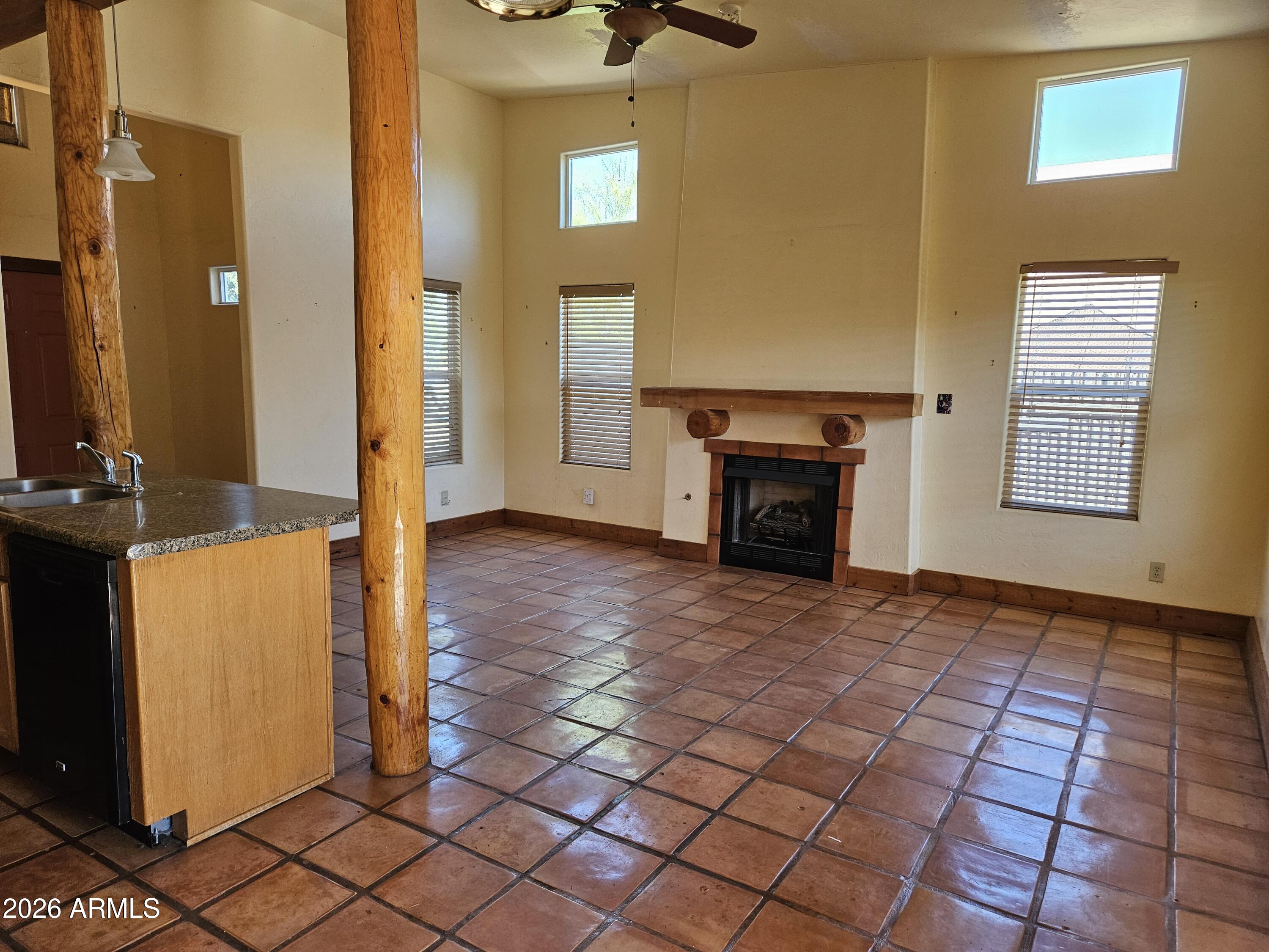 4105 North Washington Avenue Douglas, AZ 85607 - Photo 11 of 61 20260325_091330