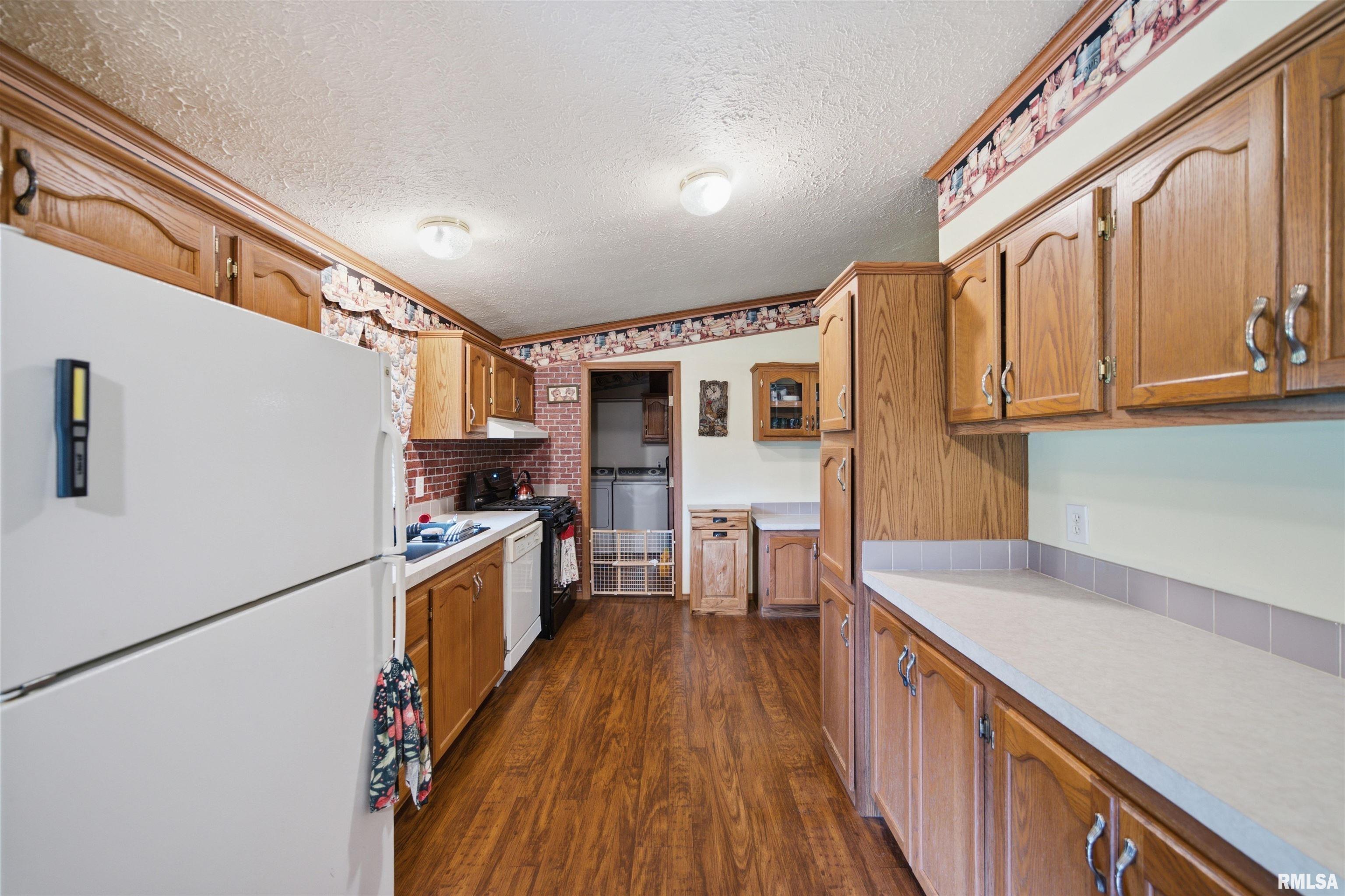12806 North Whittaker Road Brimfield, IL 61517 - Photo 10 of 61