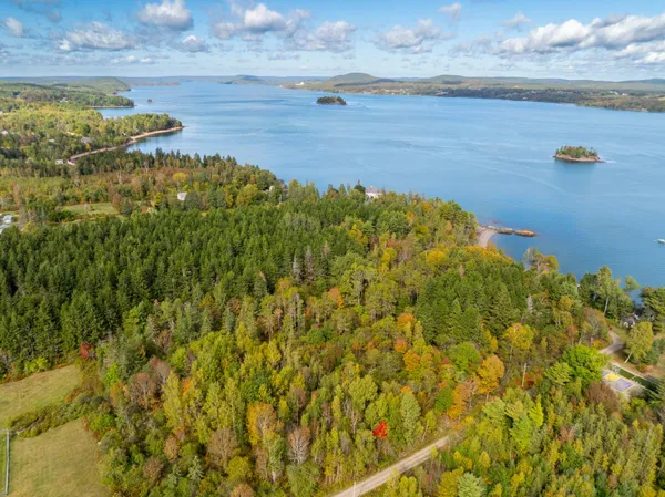 $365,000 | 10 Dochet Lane, Robbinston, ME 04671