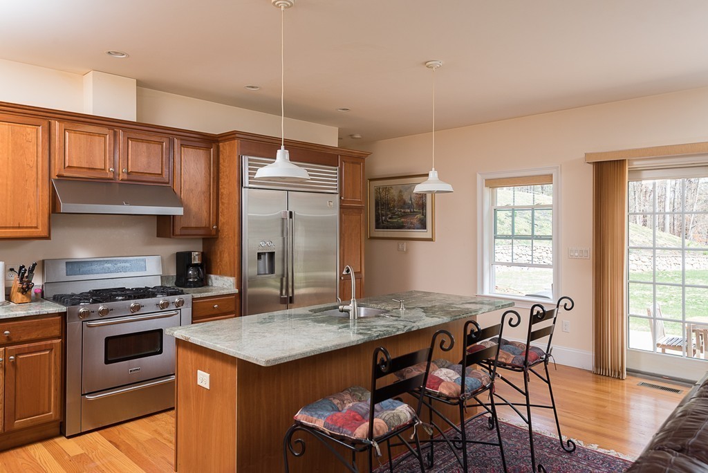 161 Main Street Hanover, MA 02339 - Photo 7 of 21 Gallery Image 7
