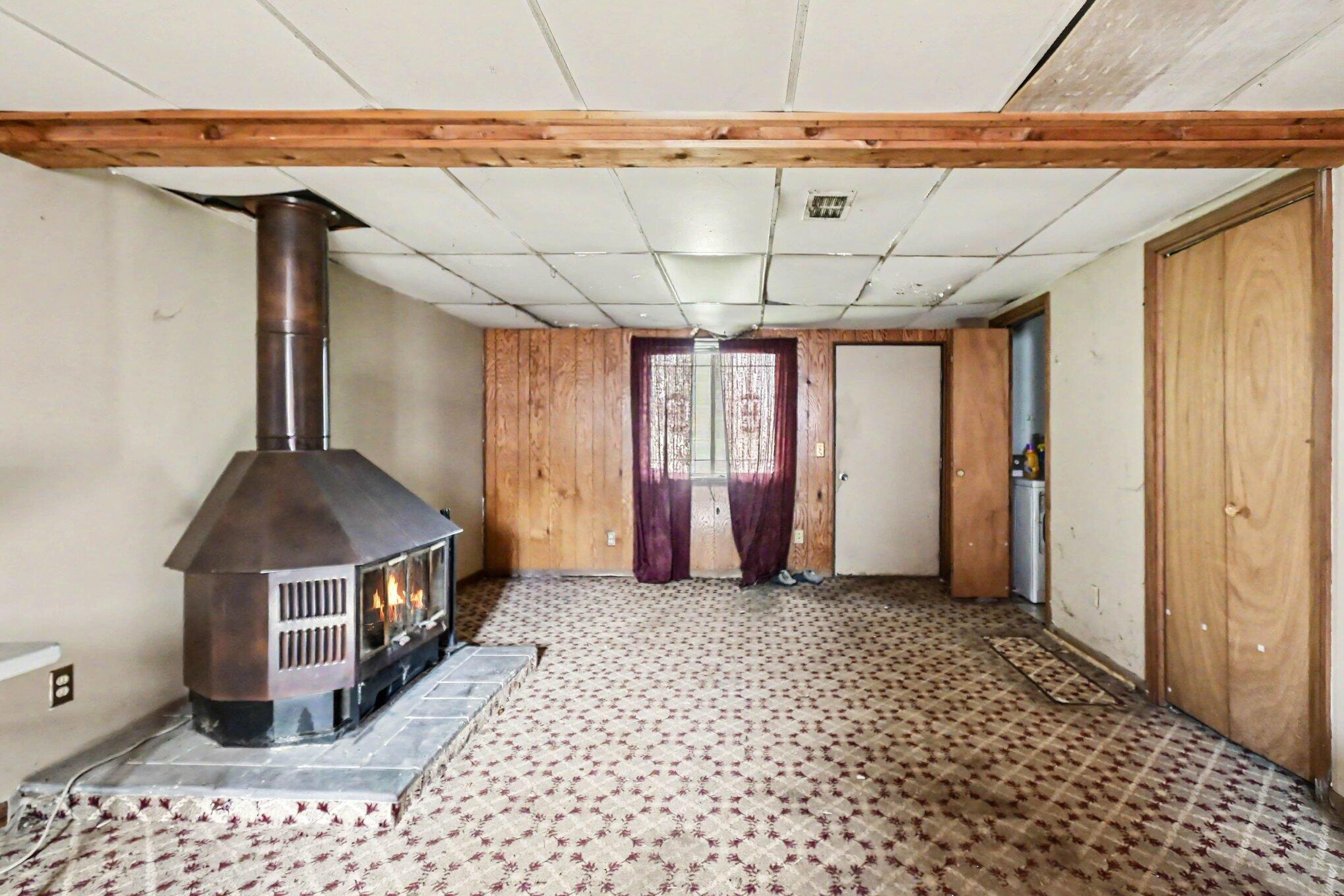 6002 Bishop Road Lansing, MI 48911 - Photo 15 of 19 016_file_5234