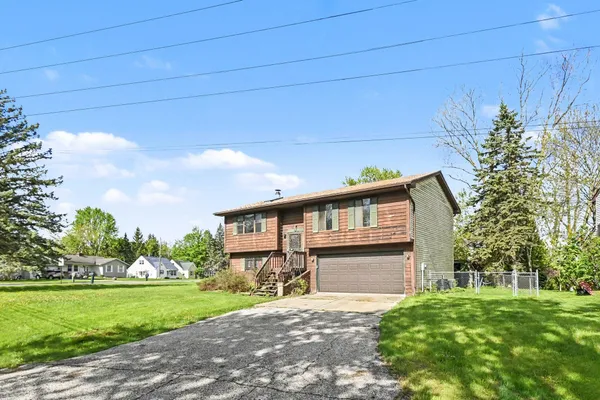 $139,900 | 6002 Bishop Road, Lansing, MI 48911