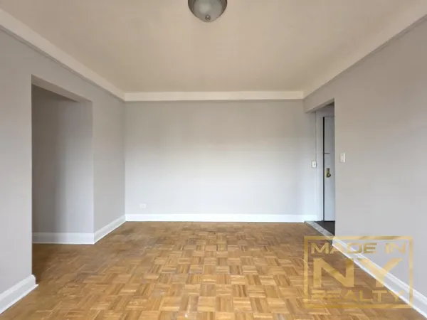 $2,397 | 24-56 44th Street, Unit A3 | Astoria