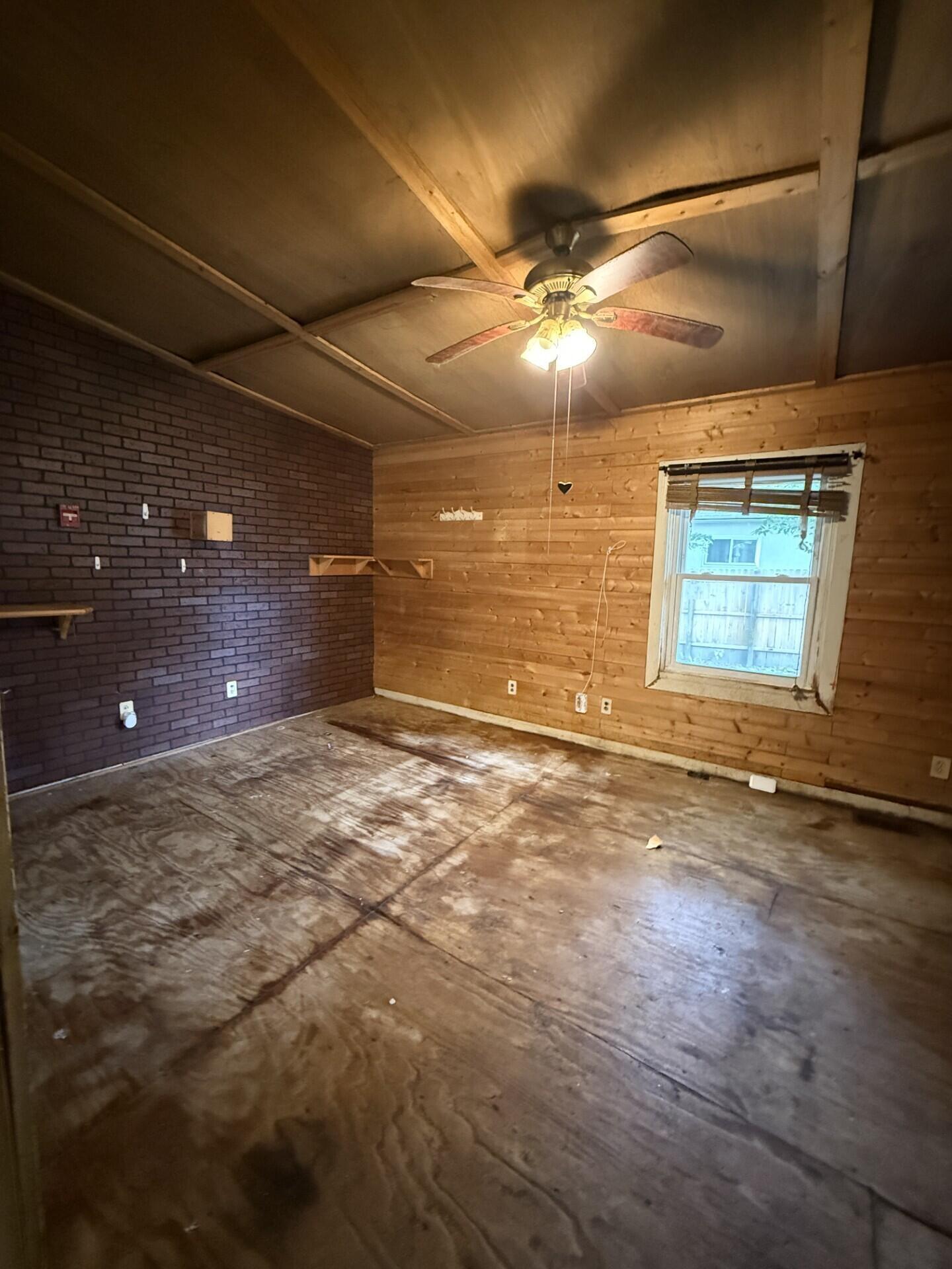 79 Toland Street London, OH 43140 - Photo 6 of 14