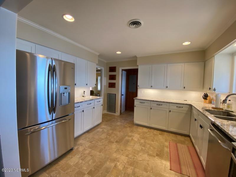 2067 Bayview Road Bath, NC 27808 - Photo 16 of 49 IMG_2229