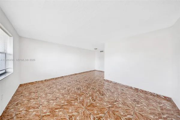 $130,000 | 301 Northwest 177th Street, Unit 201, Miami Gardens, FL 33169
