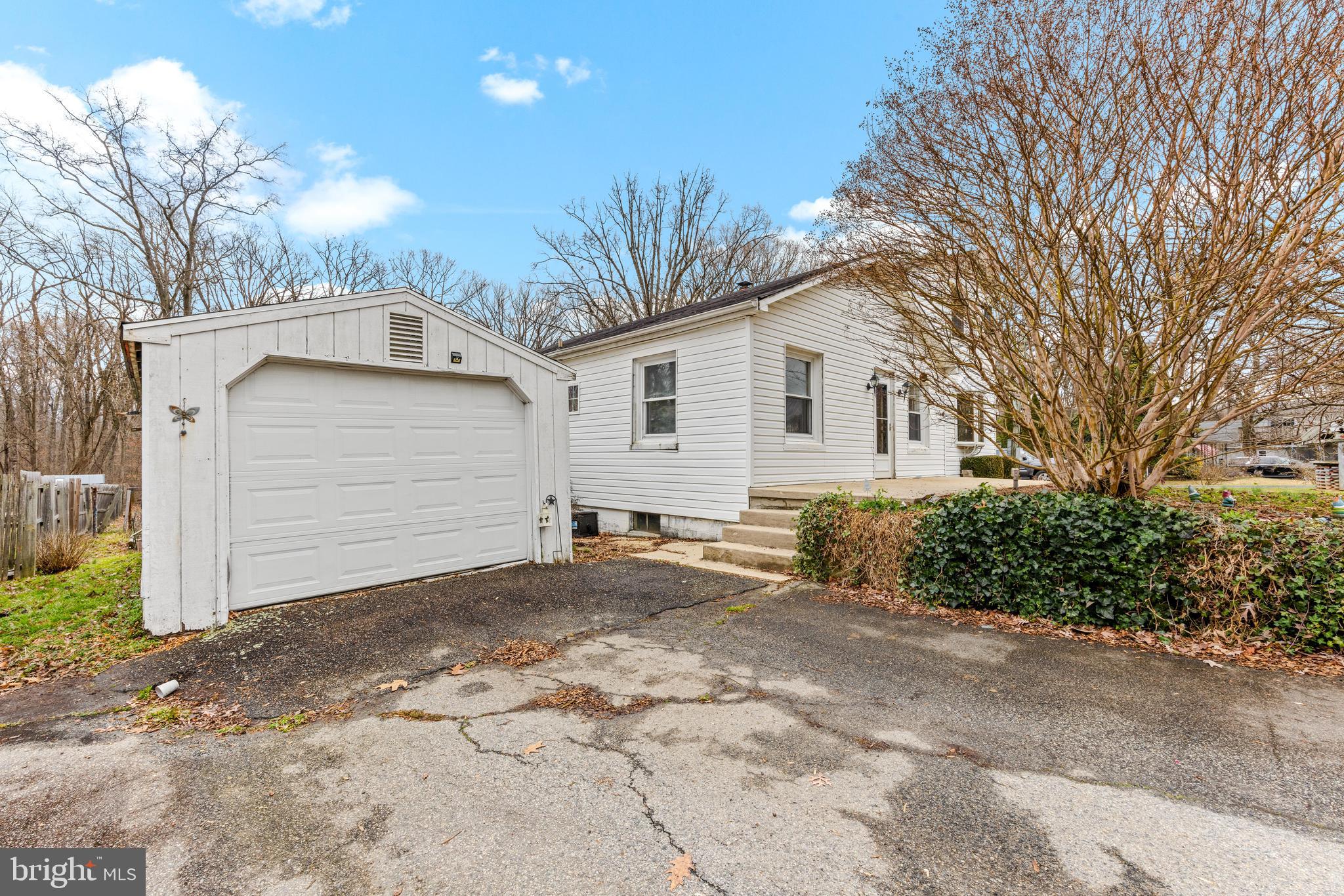 1135 Poplar Grove Road Street, MD 21154 - Photo 2 of 35 Gallery Image 2