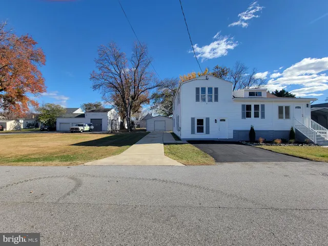 $464,990 | 2621 North Snyder Avenue, Sparrows Point, MD 21219