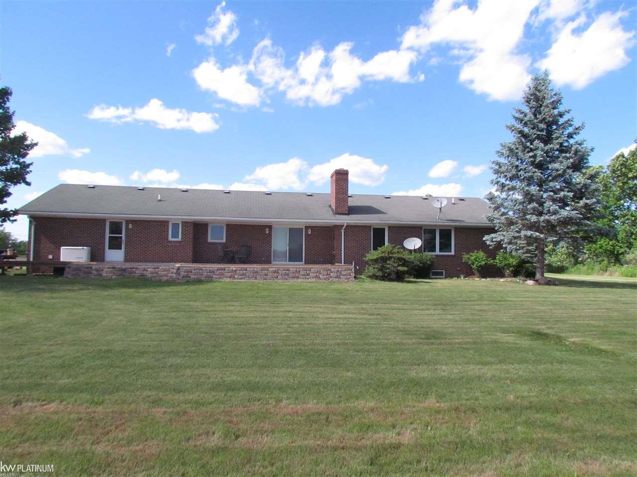 21790 Bordman Road Armada, MI 48005 - Photo 39 of 39 31350627-38.JPG