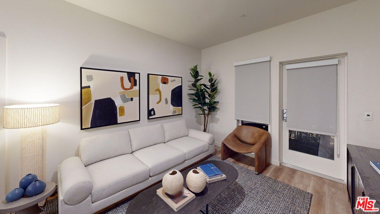 800 North Front Street, Unit 2329 Burbank, CA 91502 - Photo 2 of 7