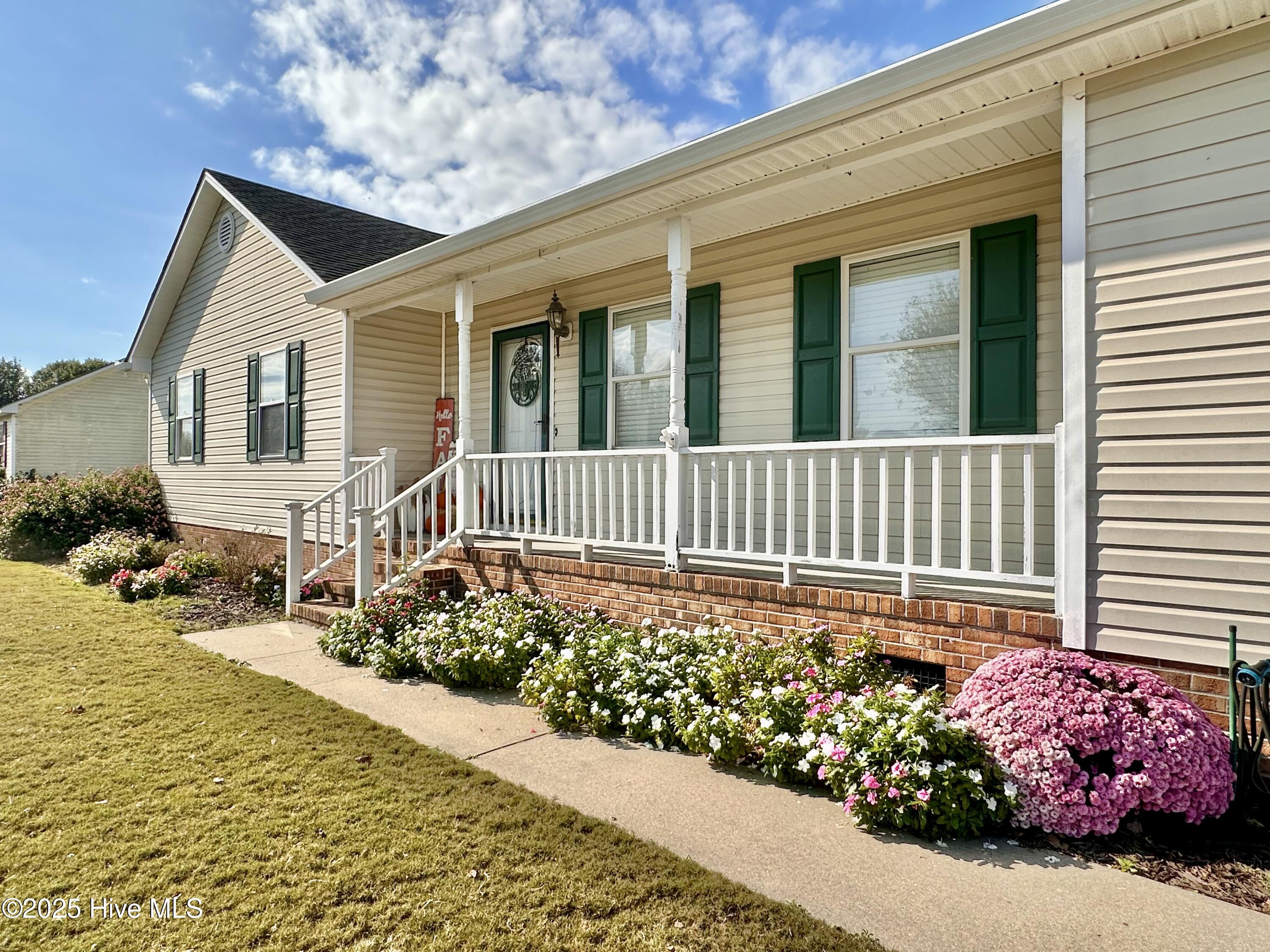207 Rhonda Road Elizabeth City, NC 27909 - Photo 12 of 43 IMG_5405