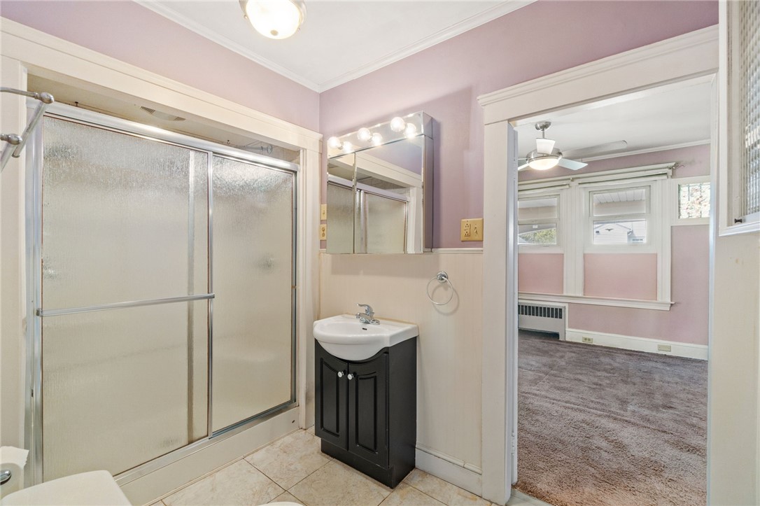 57 Crest Road North Smithfield, RI 02896 - Photo 21 of 41
