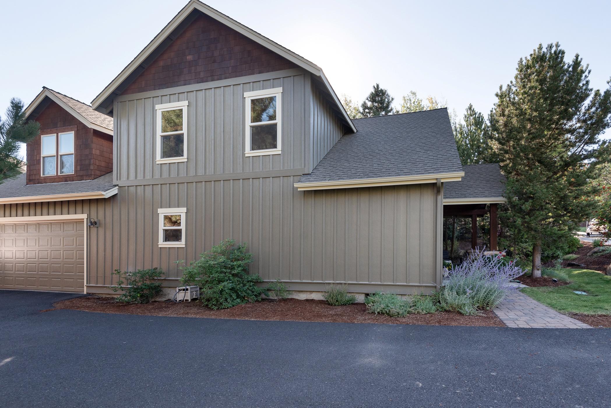 61410 Linton Loop Bend, OR 97702 - Photo 29 of 29 batch_30Garage sideLinton Loop_Natalie-9