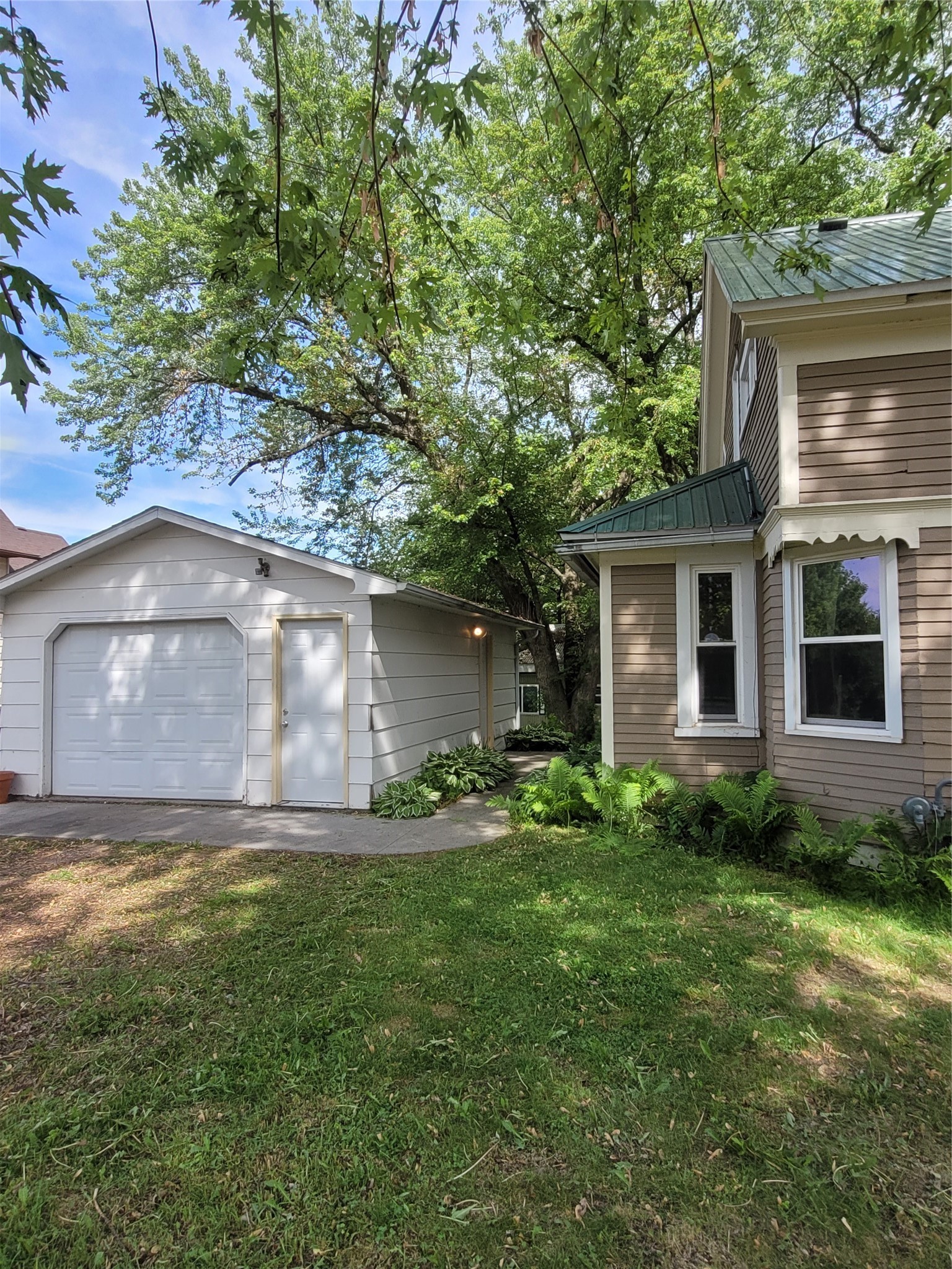 112 West Spring Street, Unit 12 Loyal, WI 54446 - Photo 7 of 31