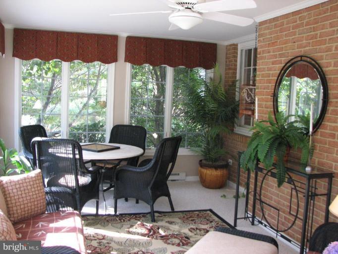 9805 Spring Ridge Lane Vienna, VA 22182 - Photo 17 of 28 Solarium