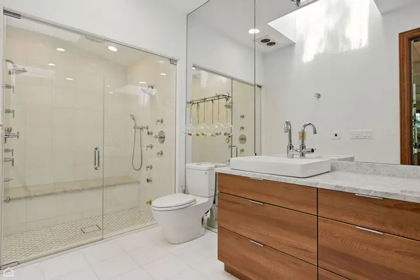 $2,349,000 | 260 Beech Street, Highland Park, IL 60035