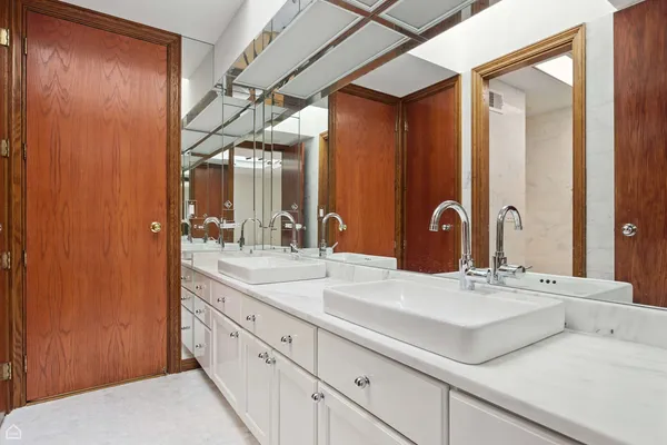 $2,349,000 | 260 Beech Street, Highland Park, IL 60035