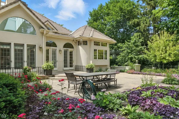 $2,349,000 | 260 Beech Street, Highland Park, IL 60035