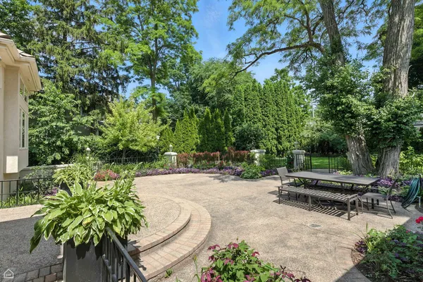$2,349,000 | 260 Beech Street, Highland Park, IL 60035