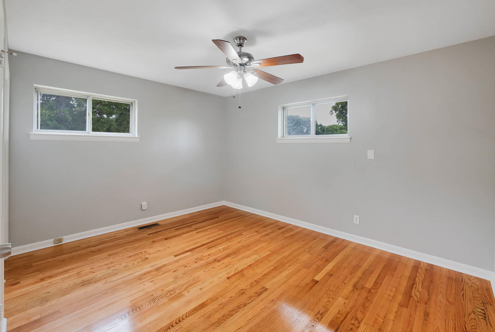 5509 Kenyon Road Chattanooga, TN 37416 - Photo 12 of 22 5509_Kenyon-16